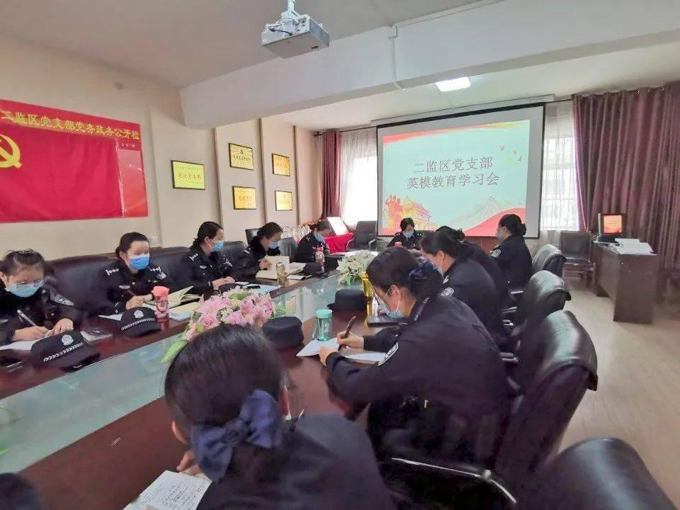 韩国有哪些好看的黑帮电影？游戏画面